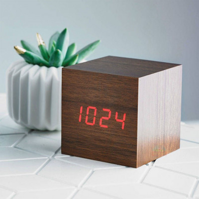 Wooden Alarm Clock : Square